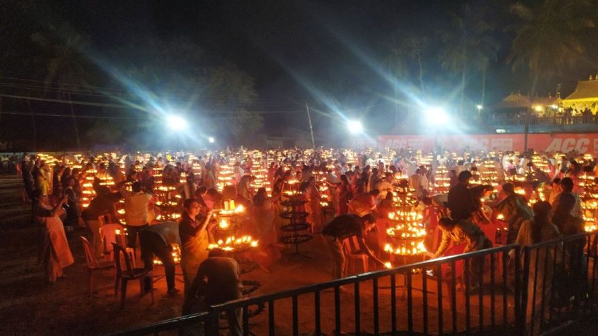 ಶ್ರೀ ಅಯ್ಯಪ್ಪಸ್ವಾಮಿ 25ನೇ ದೀಪೋತ್ಸವ | ಸಹಸ್ರಾರು ಭಕ್ತರಿಂದ ದೀಪಾರಾಧನೆ